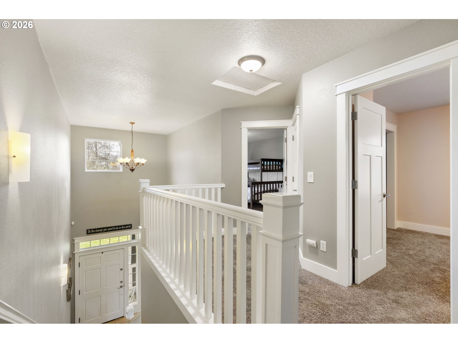 9250 Southwest Sagert Street Tualatin, OR 97062 - Photo 23 of 36 Hallway