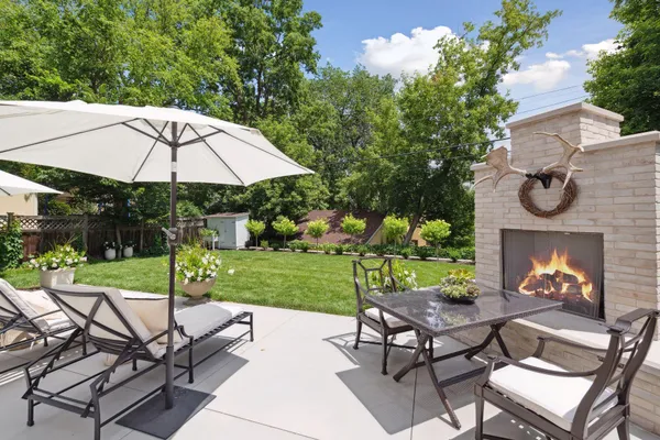 $2,700,000 | 6908 Paiute Circle, Edina, MN 55439