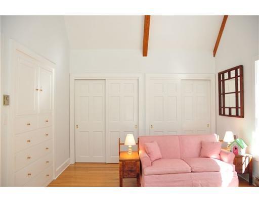 7 Stonebridge Road Cape Elizabeth, ME 04107 - Photo 16 of 20 Master Bedroom. Closets
