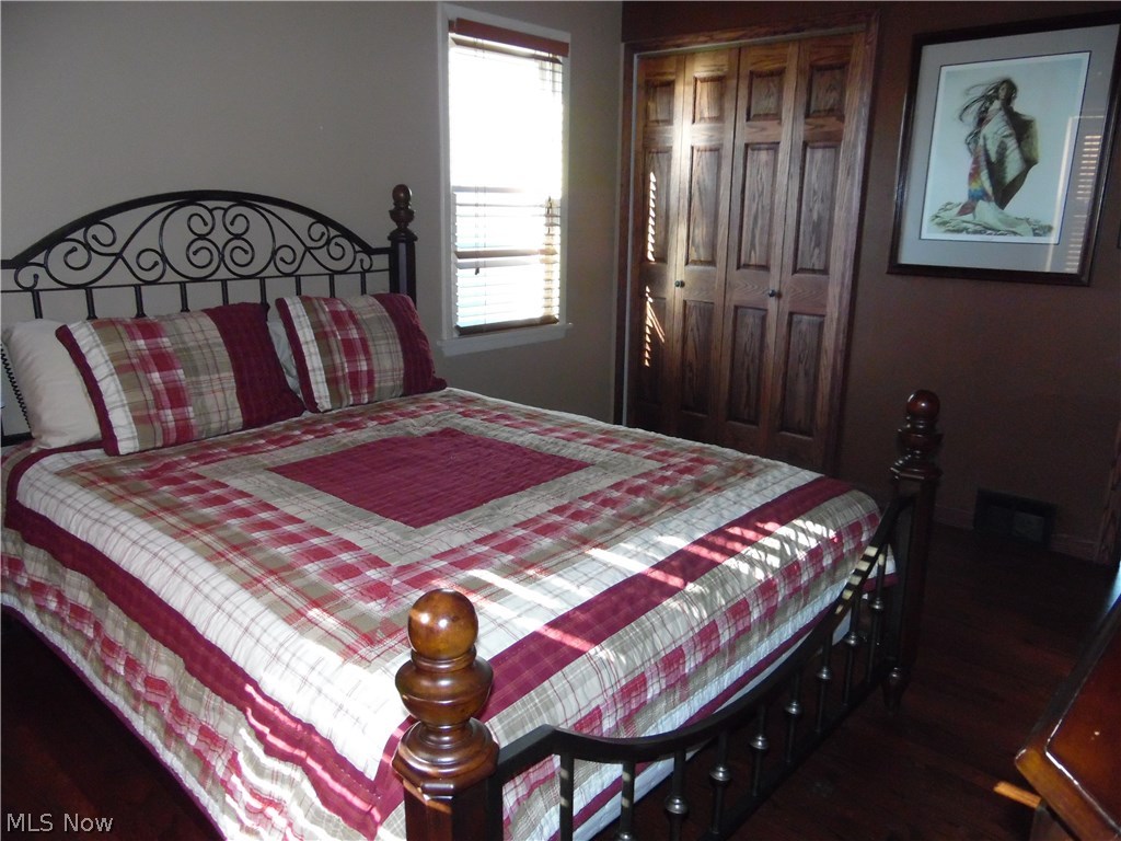 1428 Haverston Road Lyndhurst, OH 44124 - Photo 10 of 25