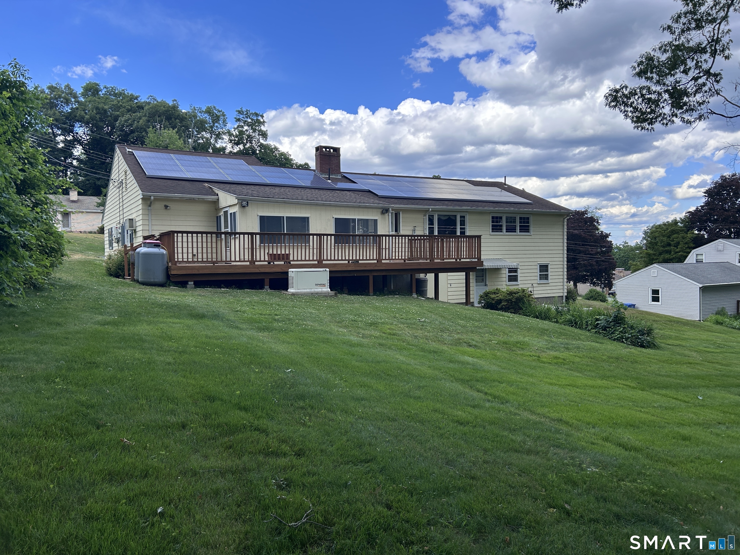 85 10 Acre Road Middletown, CT 06457 - Photo 2 of 4