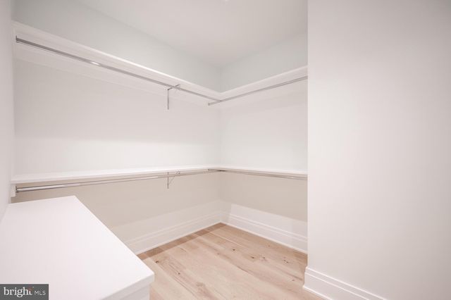 $2,570,607 | 2398 North Quincy Street, Arlington, VA 22207