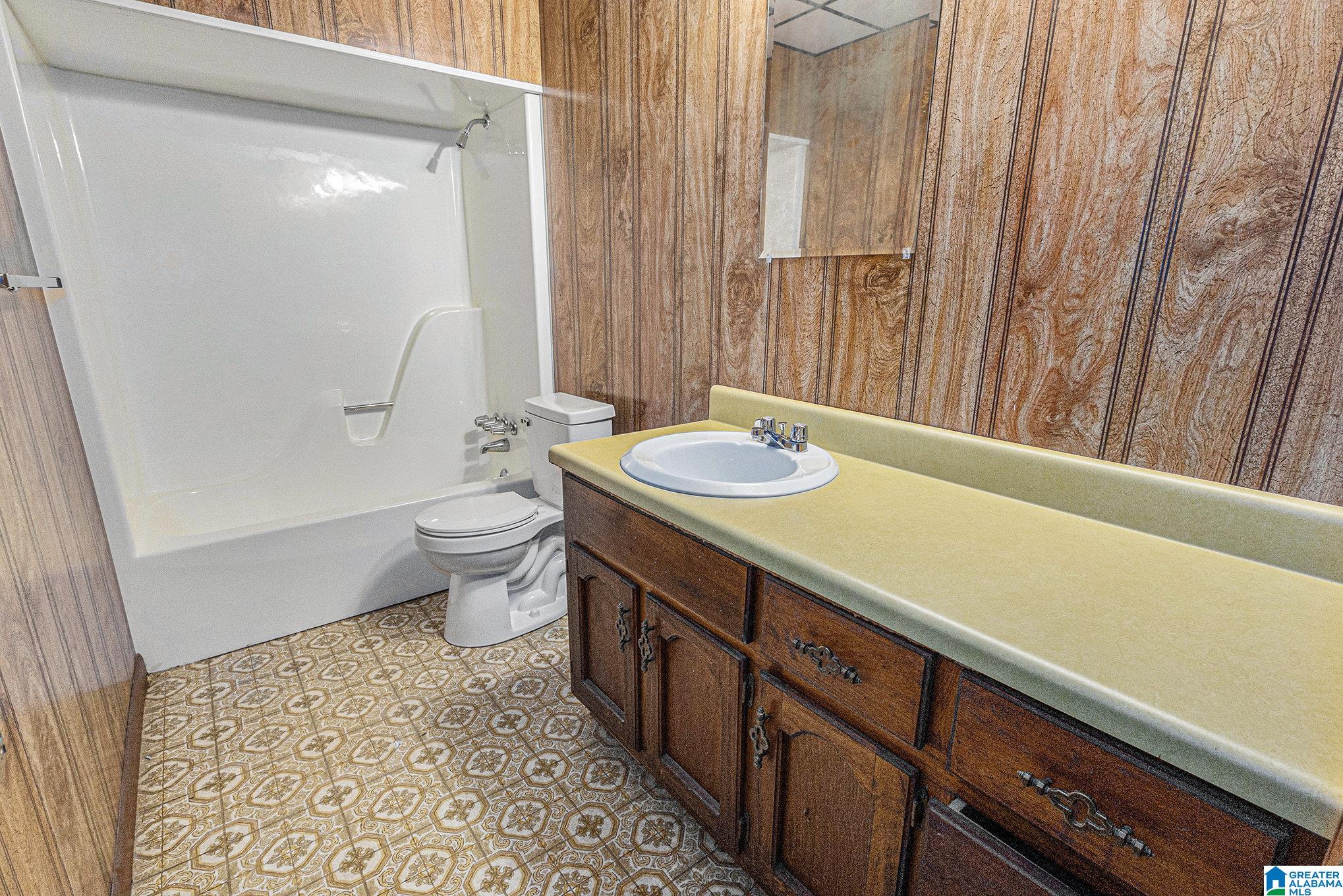 198 Space Road Bessemer, AL 35023 - Photo 20 of 23 Gallery Image 20