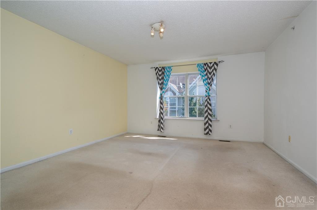 166 Prestwick Way, Unit 166 Edison, NJ 08820 - Photo 12 of 21 Gallery Image 12