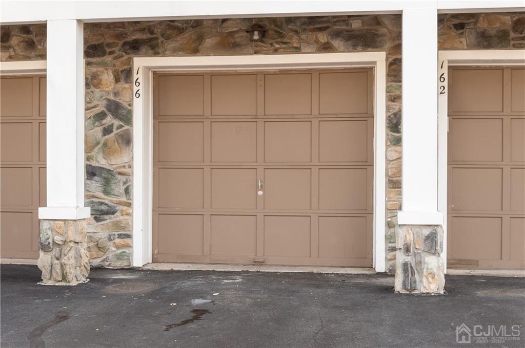 166 Prestwick Way, Unit 166 Edison, NJ 08820 - Photo 18 of 21 Gallery Image 18