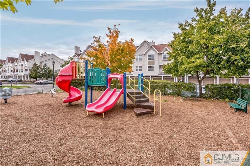 166 Prestwick Way, Unit 166 Edison, NJ 08820 - Photo 20 of 21 Gallery Image 20