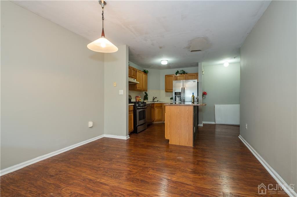 166 Prestwick Way, Unit 166 Edison, NJ 08820 - Photo 7 of 21 Gallery Image 7