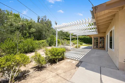 $1,899,000 | 1349 El Vago Street, La Canada Flintridge, CA 91011