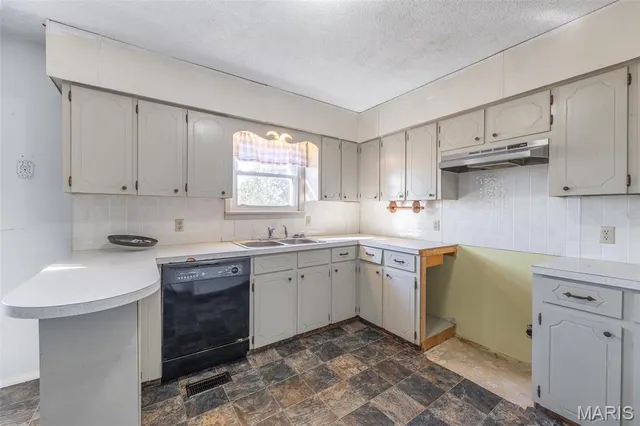 $159,000 | 5995 Ripley Route East, Doniphan, MO 63935