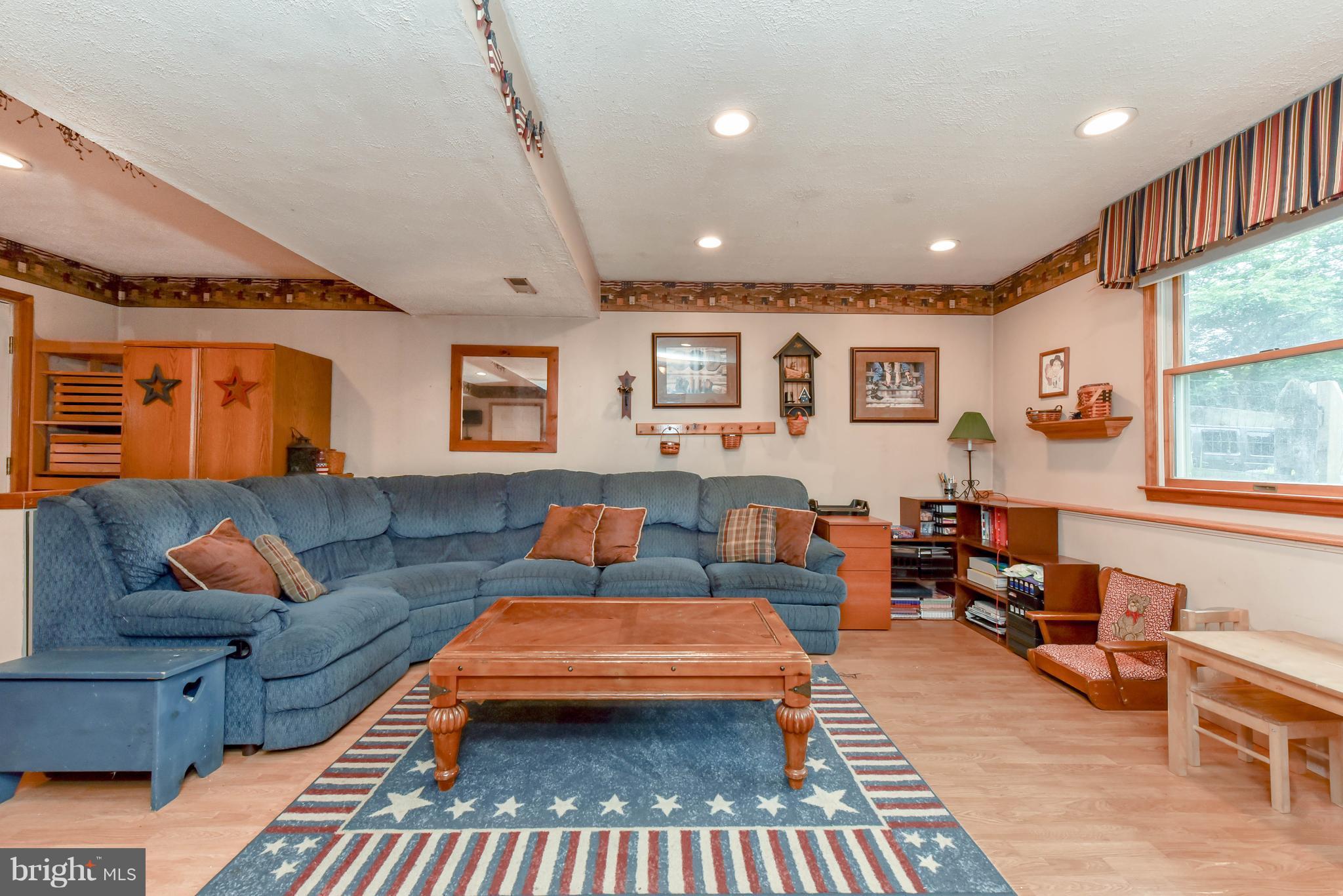 215 Codjus Drive Rising Sun, MD 21911 - Photo 12 of 18 Family Room