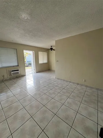 $1,495 | 1810 East Oakland Park Boulevard, Unit 10, Fort Lauderdale, FL 33306