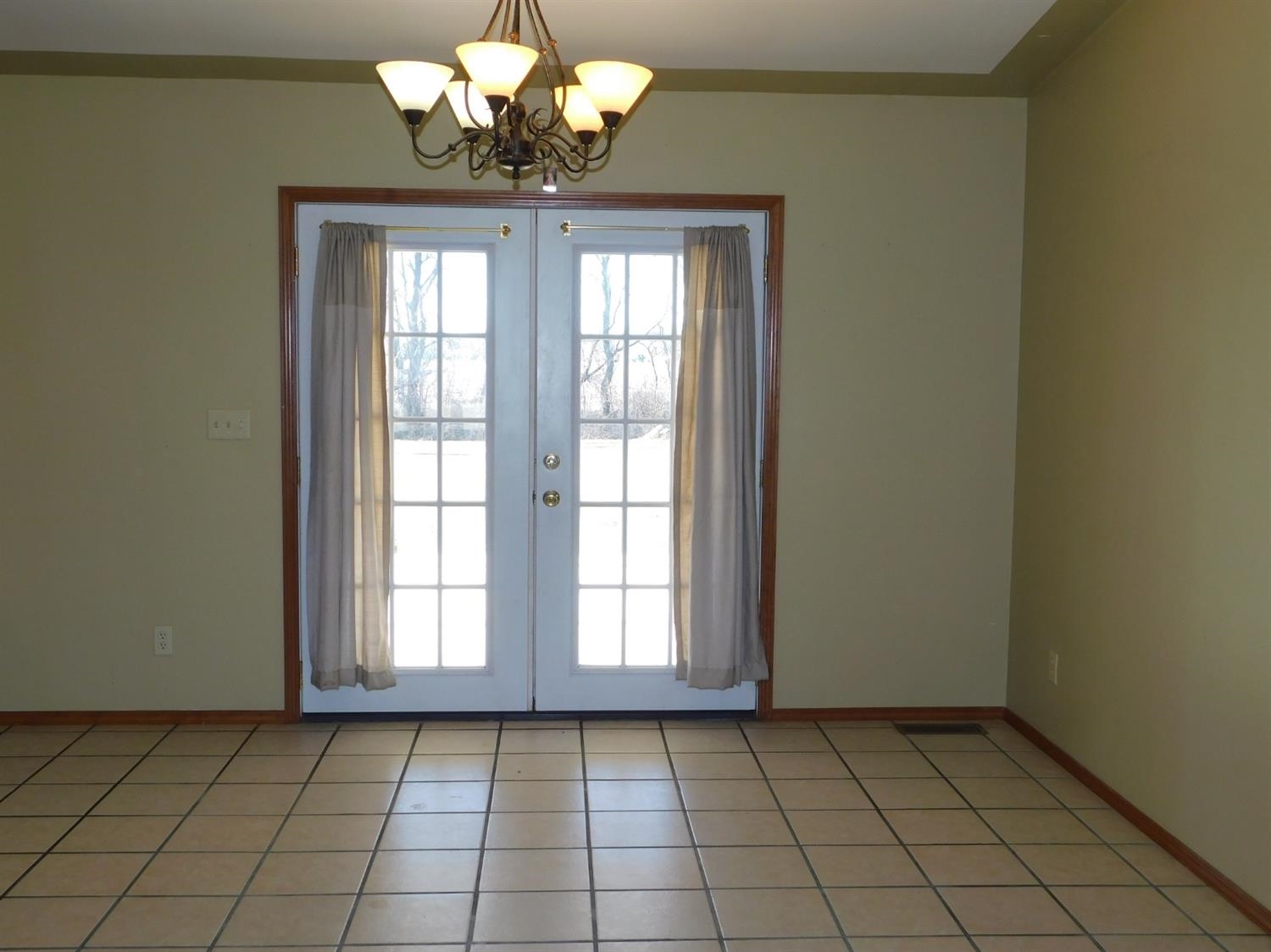 9102 Estates Drive Demotte, IN 46310 - Photo 17 of 30 1500x1124