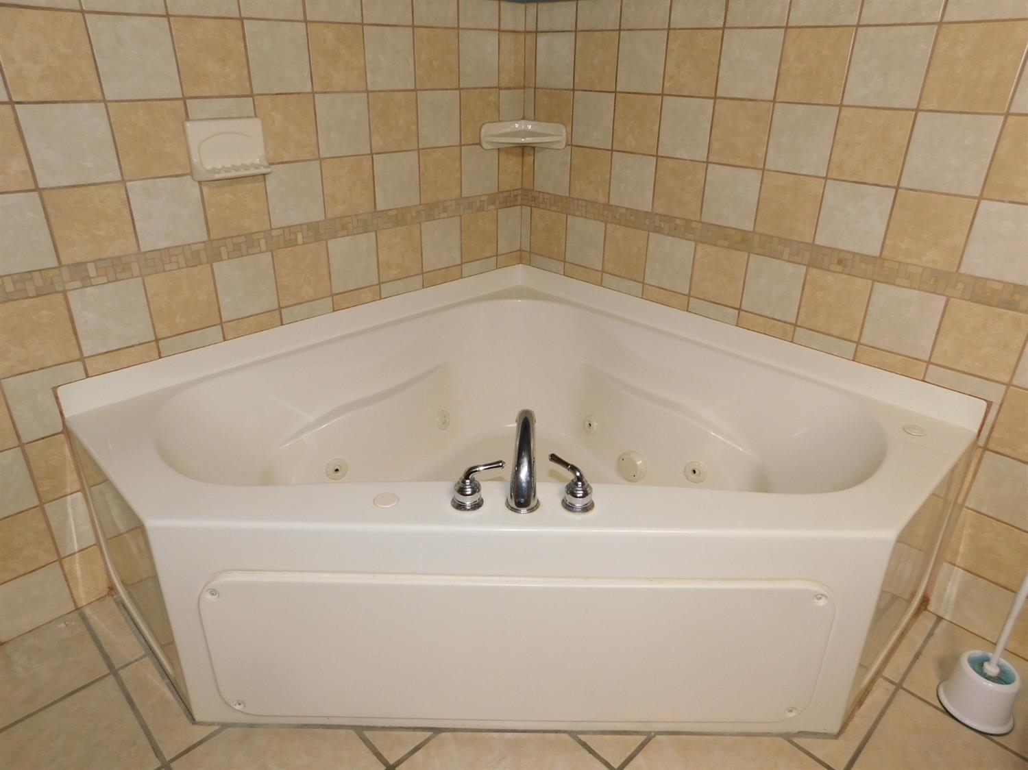 9102 Estates Drive Demotte, IN 46310 - Photo 21 of 30 1500x1124