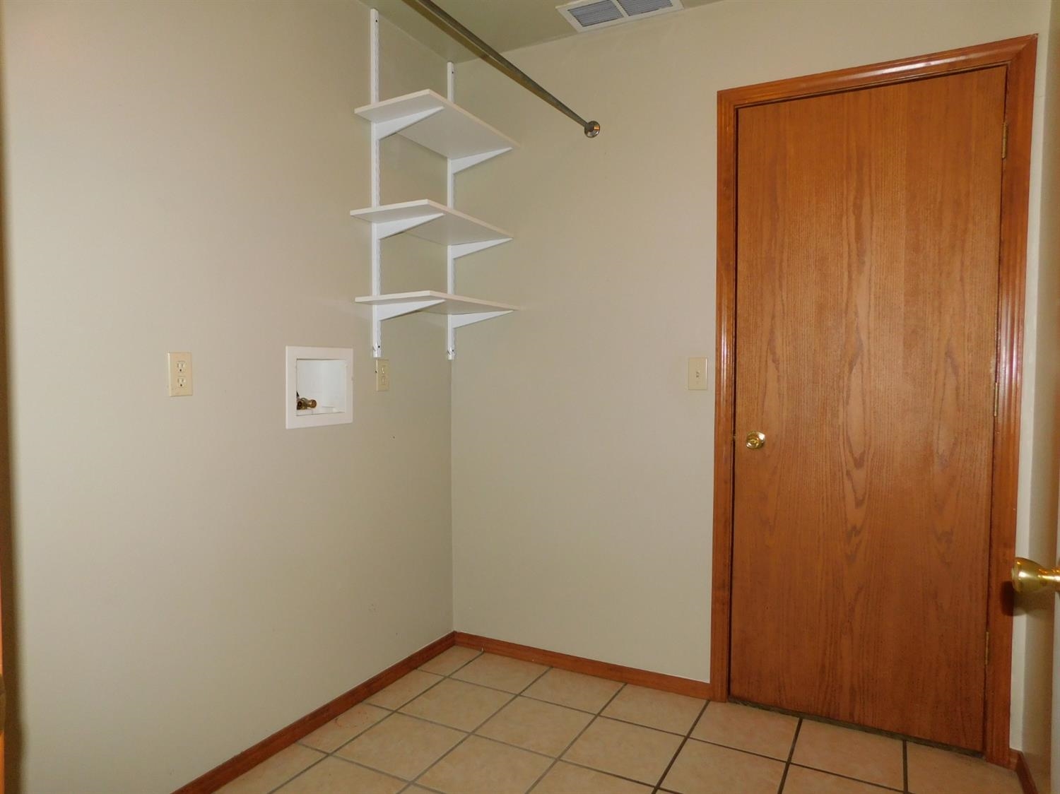 9102 Estates Drive Demotte, IN 46310 - Photo 28 of 30 1500x1124