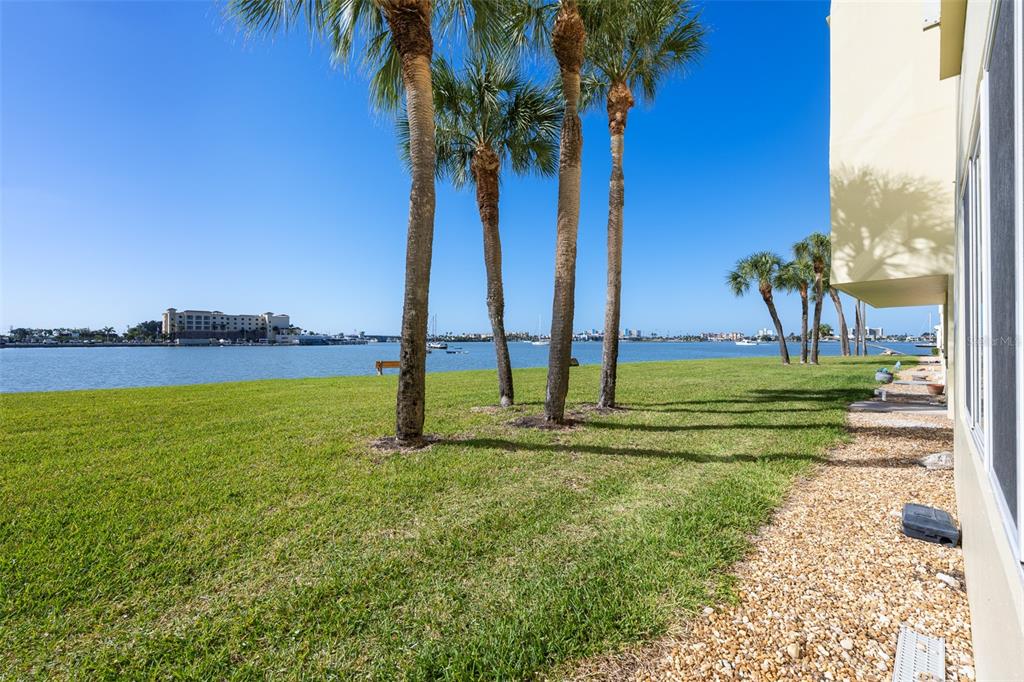 4775 Cove Circle, Unit 103 St. Petersburg, FL 33708 - Photo 32 of 61