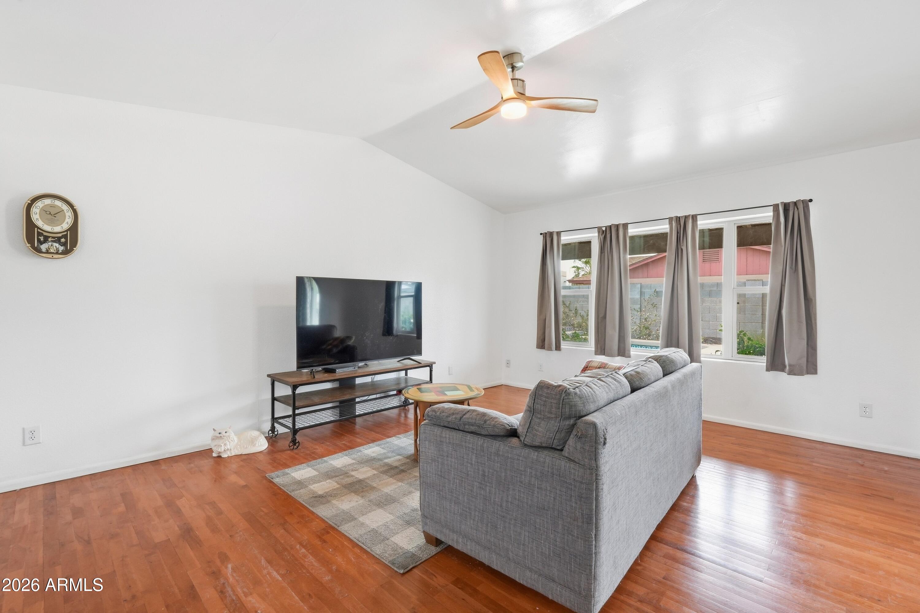 2901 West Kathleen Road Phoenix, AZ 85053 - Photo 11 of 41 012_ListerPros