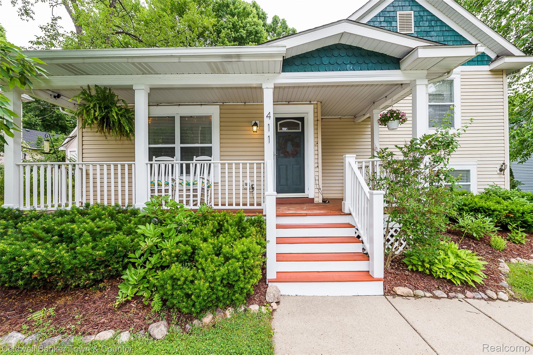 411 Springwell Lane Howell, MI 48843 - Photo 3 of 33 DSC_14.jpg