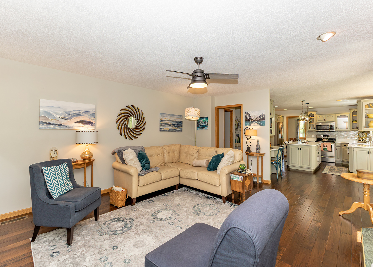 881 Pheasant Run Road Clinton, IA 52732 - Photo 7 of 29