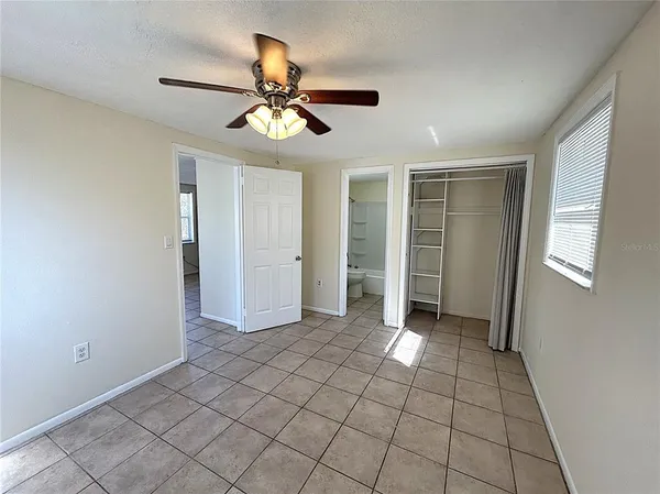 $1,400 | 255 Pineapple Street, Unit 3, Englewood, FL 34223