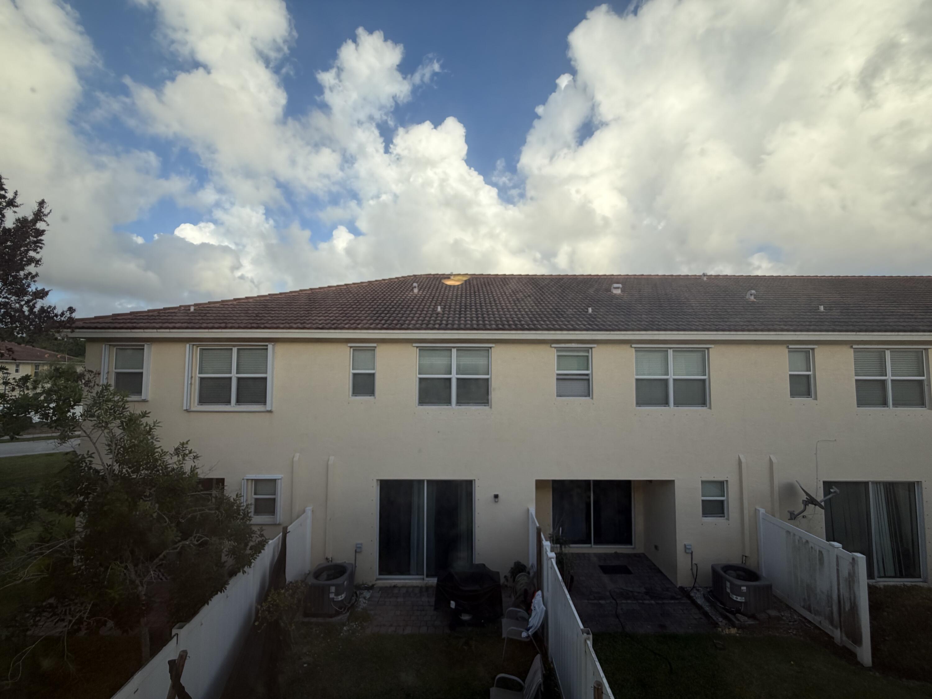 9491 Southwest Merlin Court Stuart, FL 34997 - Photo 36 of 46 IMG_4127