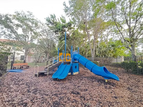 $2,300 | 9491 Southwest Merlin Court, Stuart, FL 34997