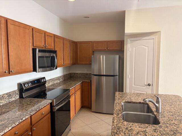 9491 Southwest Merlin Court Stuart, FL 34997 - Photo 6 of 46 IMG_8125