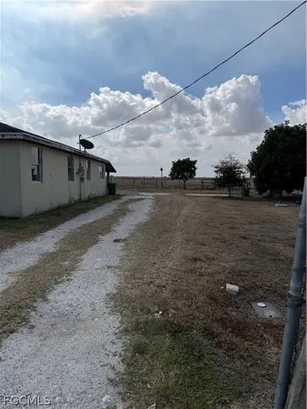 $220,000 | 1274 Hookers Point Road, Clewiston, FL 33440