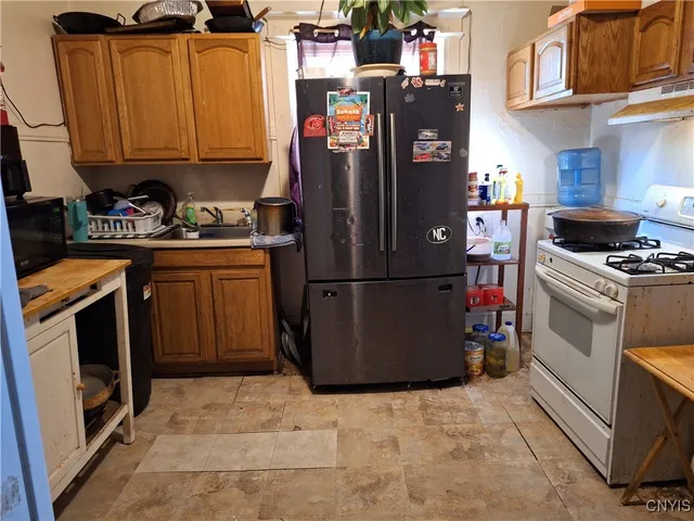 $69,000 | 183 West Ostrander Avenue, Syracuse, NY 13205