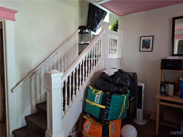 $69,000 | 183 West Ostrander Avenue, Syracuse, NY 13205