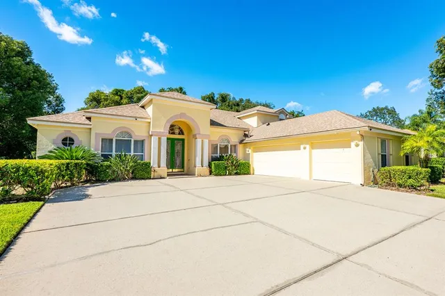$759,000 | 126 Seville Chase Drive, Winter Springs, FL 32708