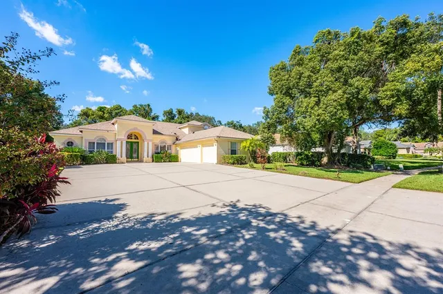 $759,000 | 126 Seville Chase Drive, Winter Springs, FL 32708