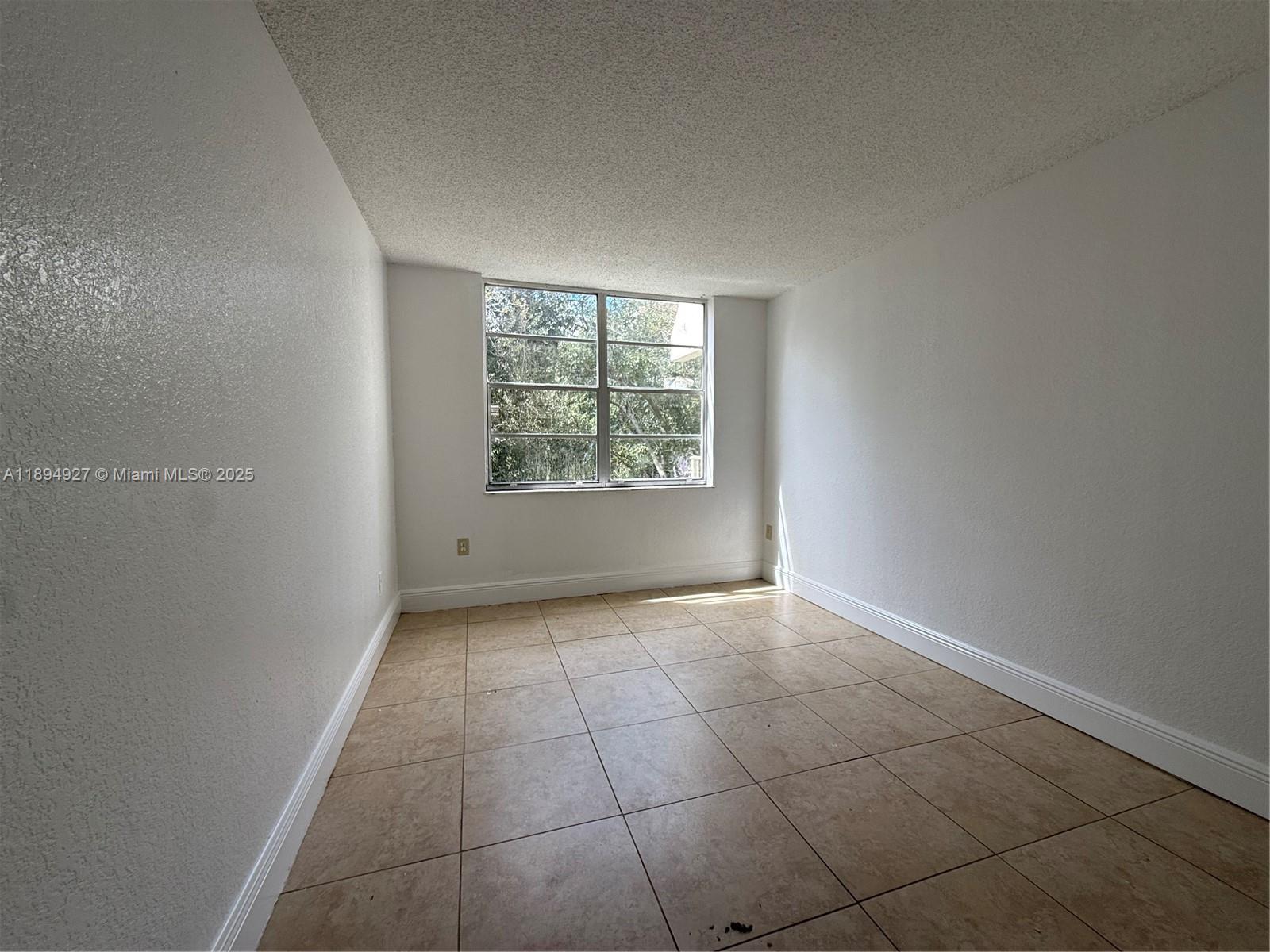 13100 Southwest 92nd Avenue, Unit APH7 Miami, FL 33176 - Photo 12 of 26