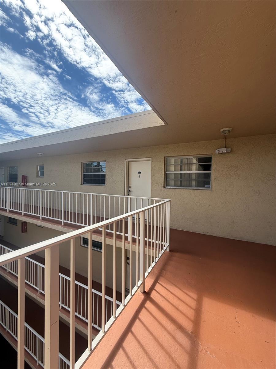 13100 Southwest 92nd Avenue, Unit APH7 Miami, FL 33176 - Photo 21 of 26