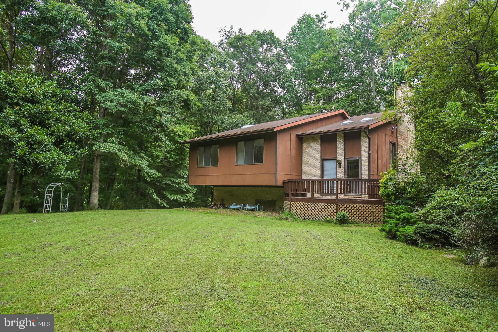 12371 Hunters Grove Road Manassas, VA 20112 - Photo 1 of 30 Exterior (Front)