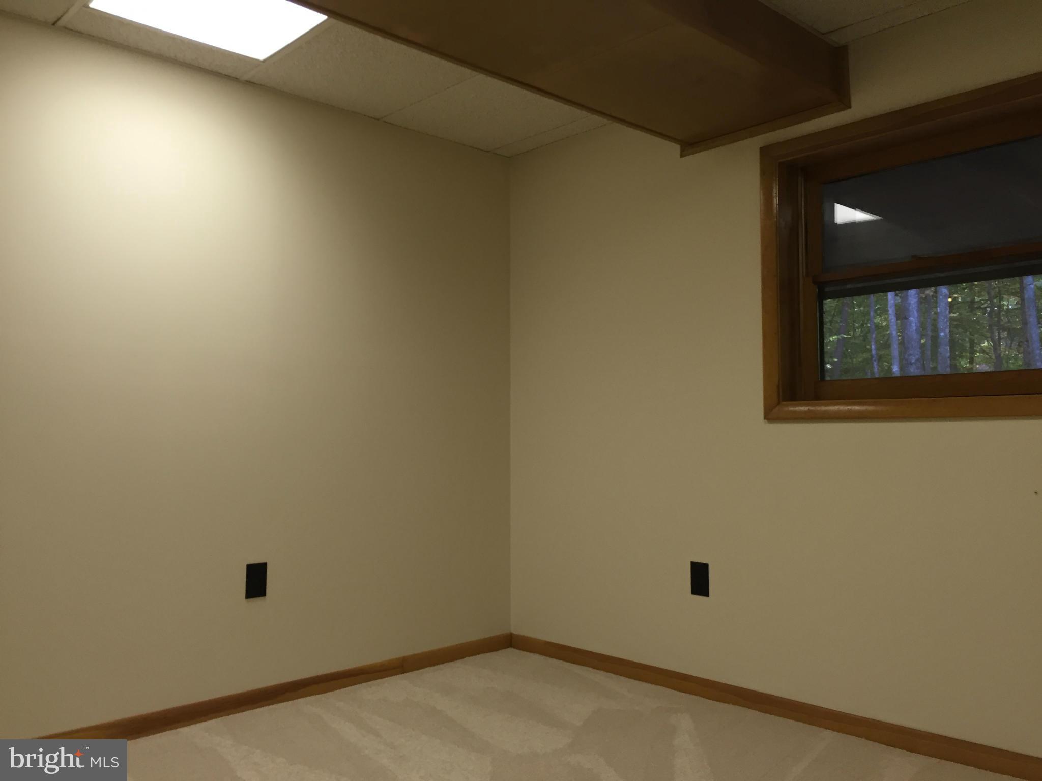 12371 Hunters Grove Road Manassas, VA 20112 - Photo 24 of 30 Basement