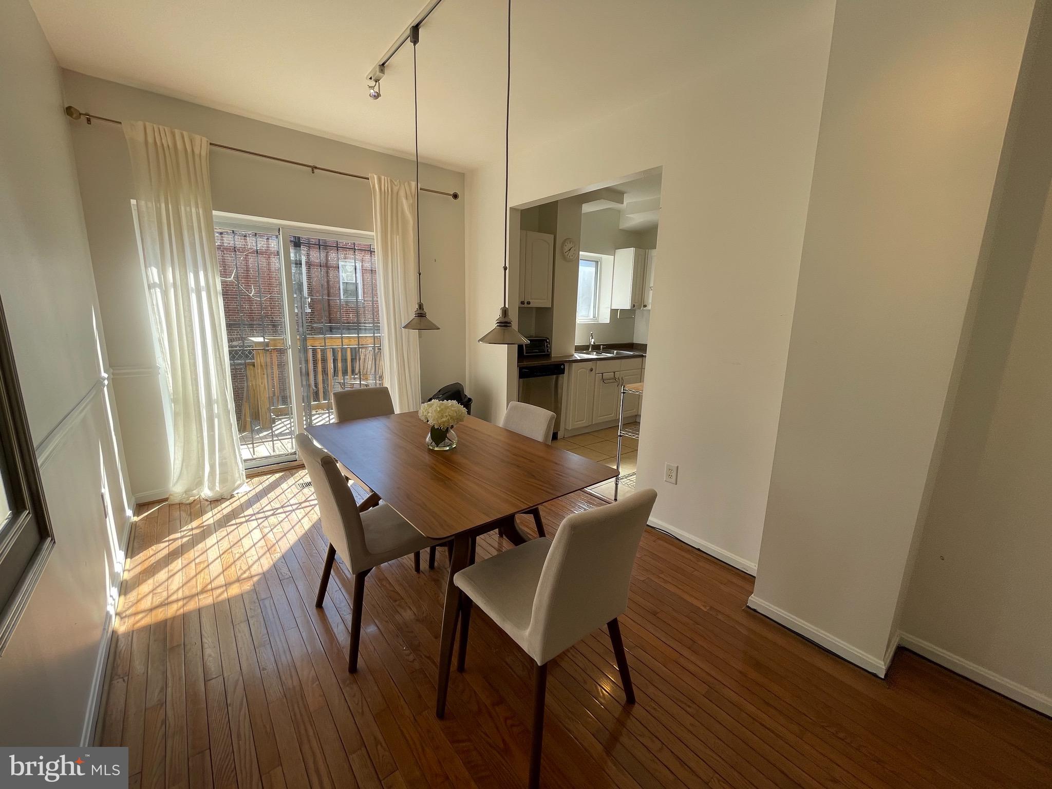 514 Columbia Road Northwest Washington, DC 20001 - Photo 18 of 34