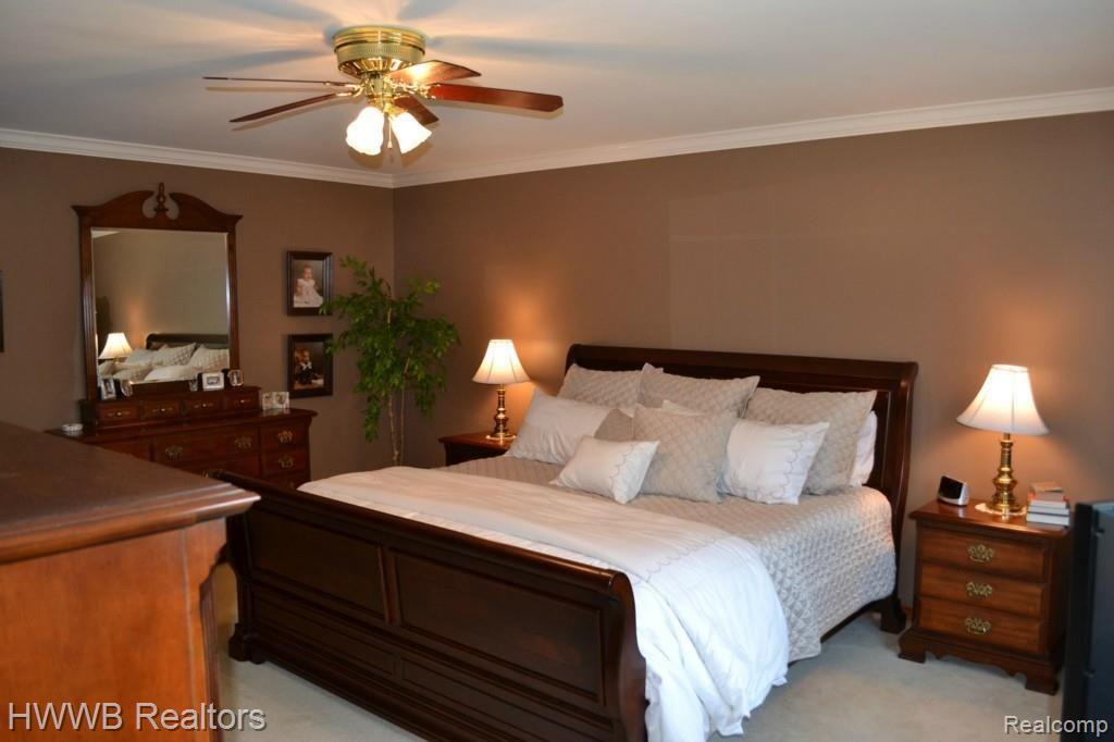 1080 Maple Leaf Drive Rochester, MI 48309 - Photo 21 of 41 Master Bedroom
