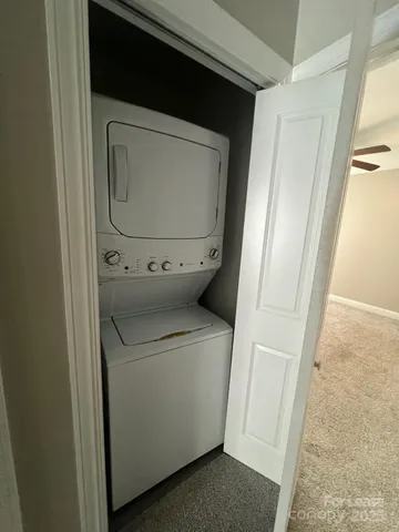 $1,615 | 1086 20th Street Northeast, Hickory, NC 28601