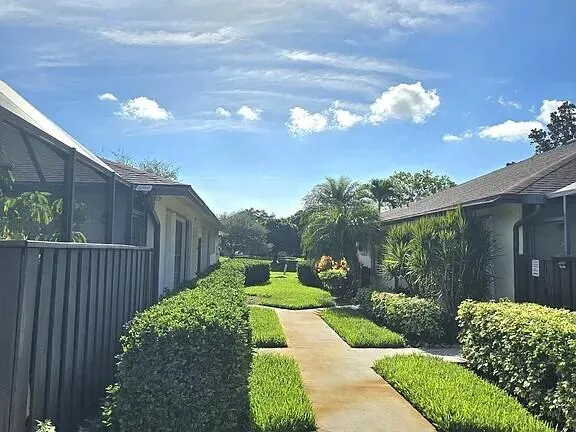 $1,950 | 1705 Mariners Cove, Unit B, Fort Pierce, FL 34950