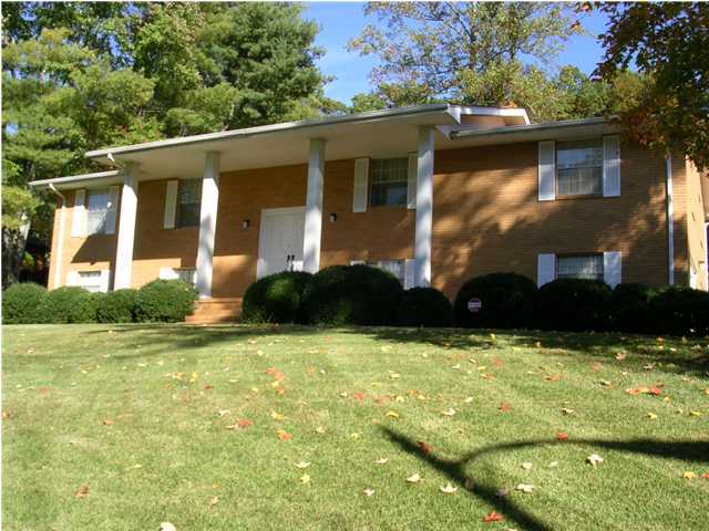 2104 Morris Hill Road Chattanooga, TN 37421 - Photo 1 of 5 Primary Photo