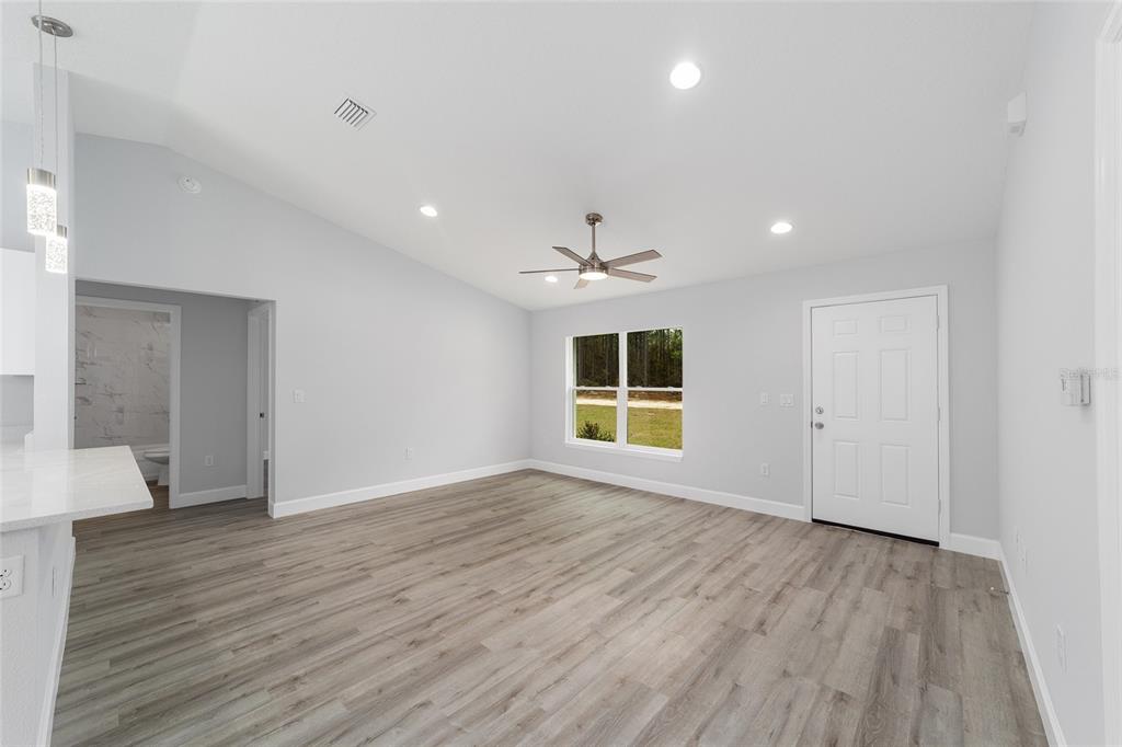6832 Southwest 153rd Pl Road Ocala, FL 34473 - Photo 10 of 31 Gallery Image 10