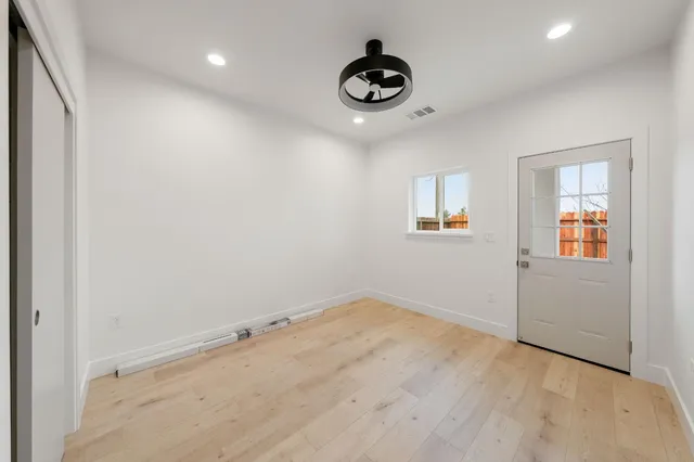 $629,999 | 3343 Western Avenue, Sacramento, CA 95838