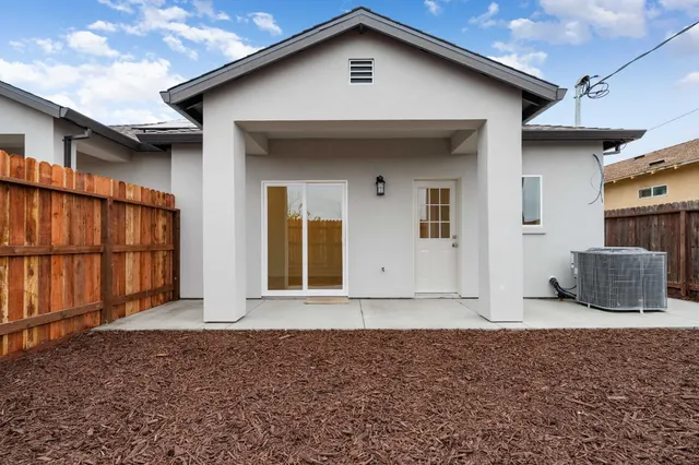 $629,999 | 3343 Western Avenue, Sacramento, CA 95838