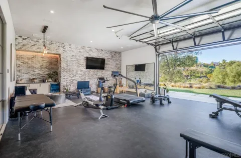 $23,000,000 | 14783 Roxbury Terrace, Rancho Santa Fe, CA 92067