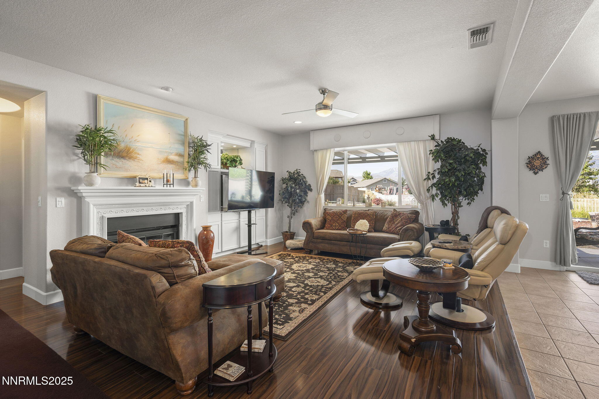 2520 Country Falls Lane Reno, NV 89521 - Photo 4 of 25 8-web-or-mls-_DSC0003