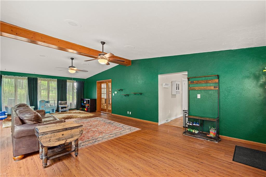 150 Elm Road Pittsburgh, PA 15237 - Photo 12 of 38 Gallery Image 12