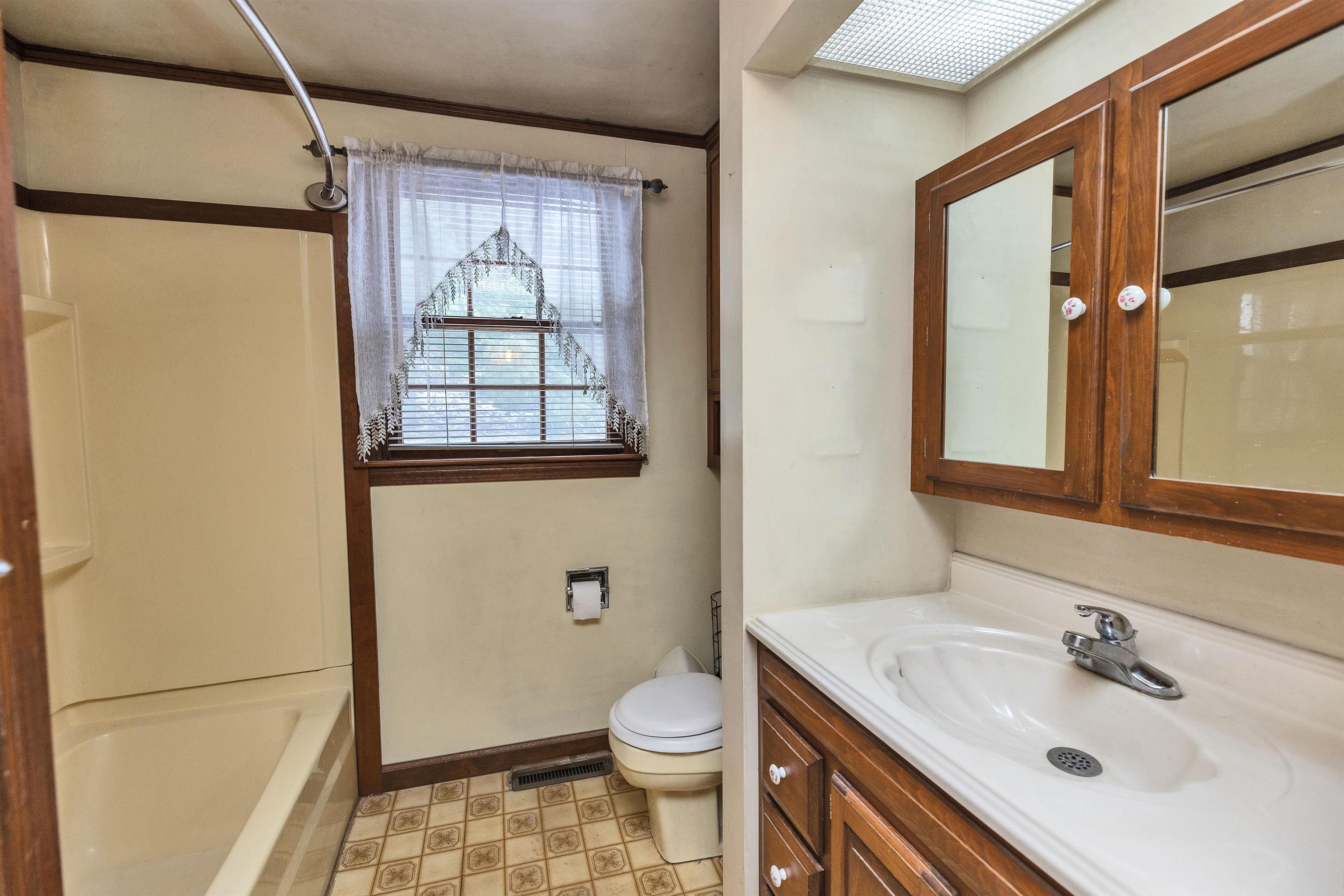 4 Fish Road Gilsum, NH 03448 - Photo 16 of 27