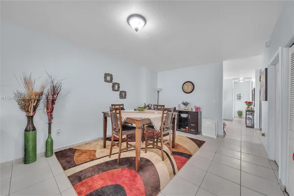 $3,250 | 7567 North Augusta Drive, Unit FRONT, Hialeah, FL 33015