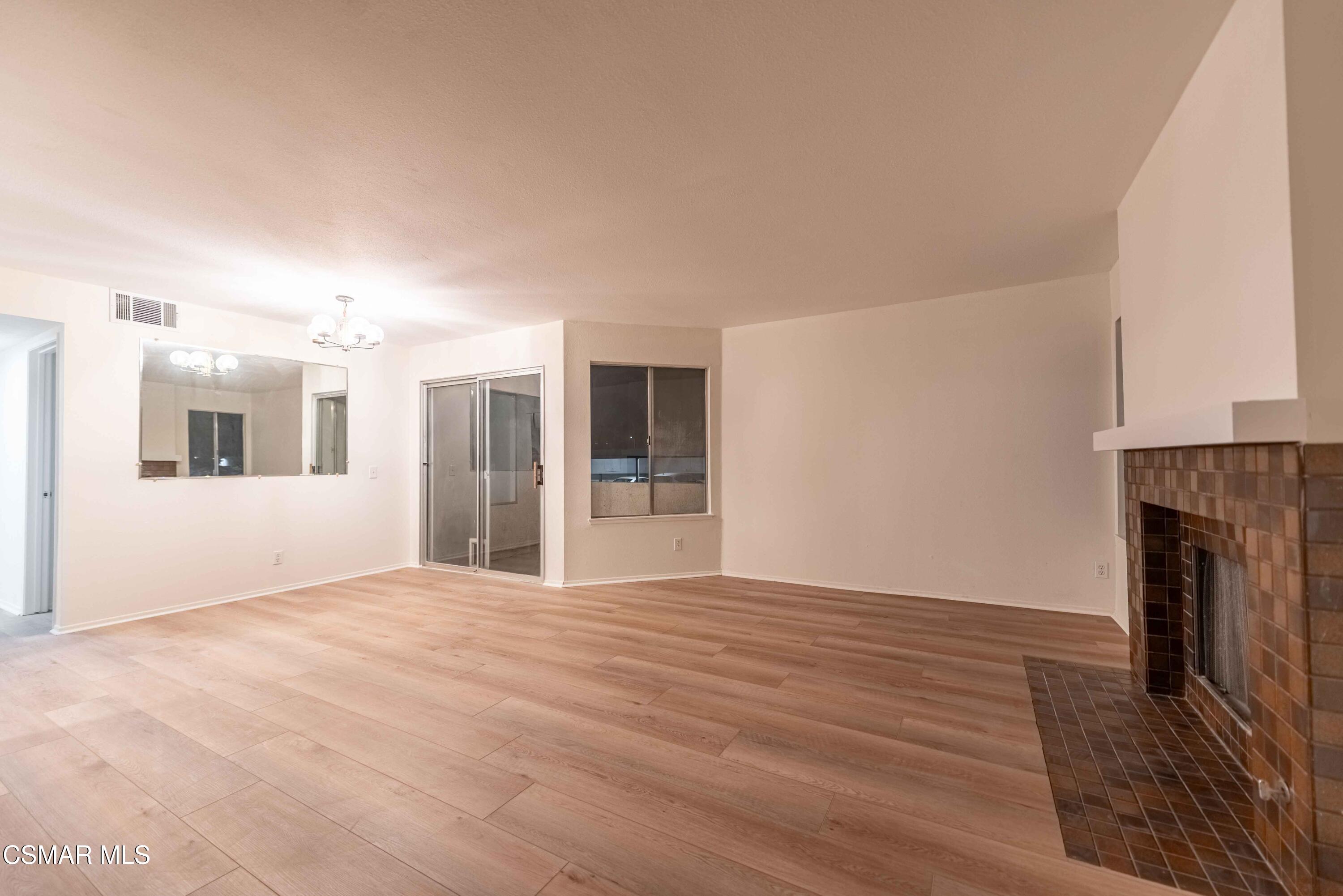 1748 Sinaloa Road, Unit 163 Simi Valley, CA 93065 - Photo 4 of 16 1748SinaloaRd163 3