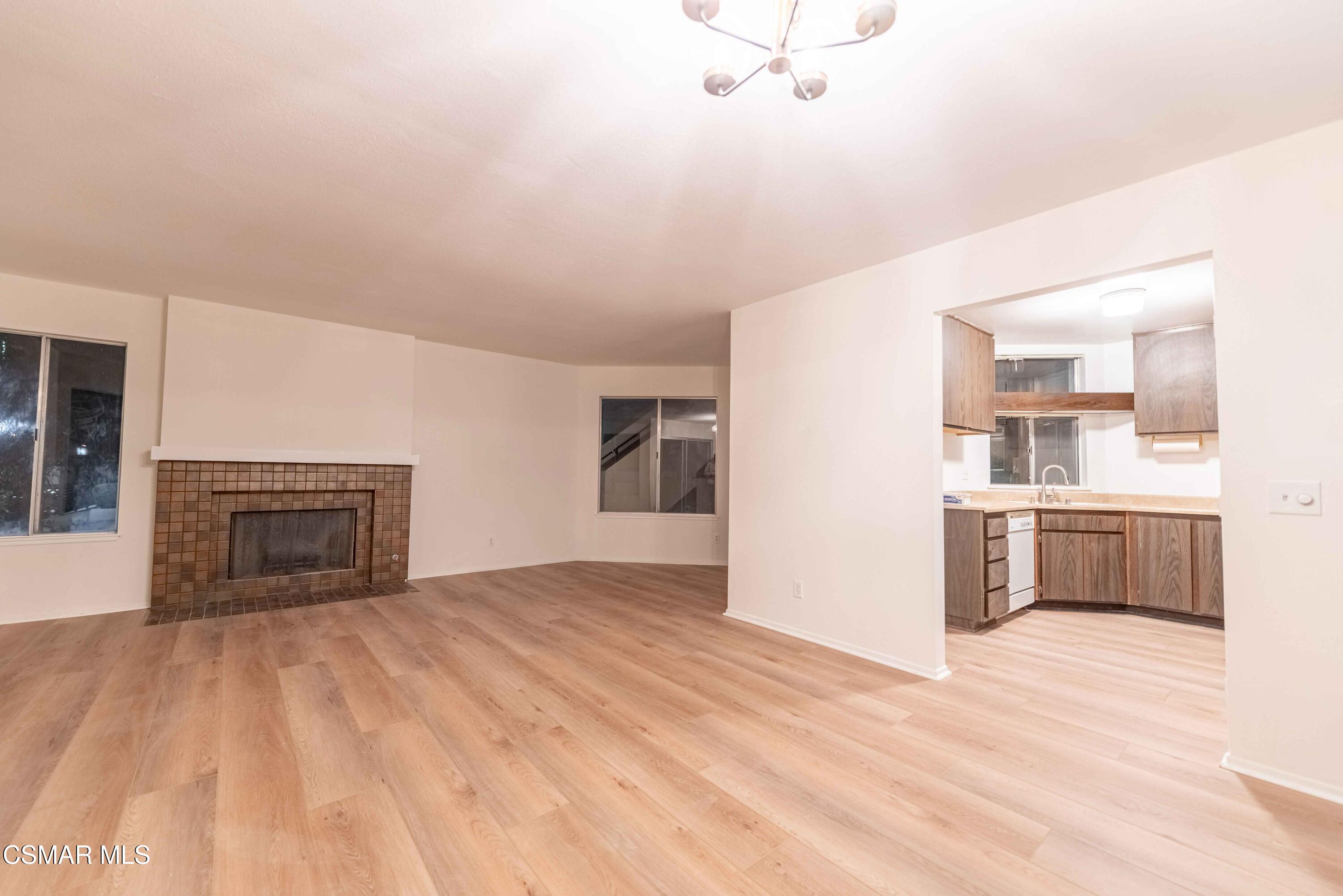 1748 Sinaloa Road, Unit 163 Simi Valley, CA 93065 - Photo 7 of 16 1748SinaloaRd163 8